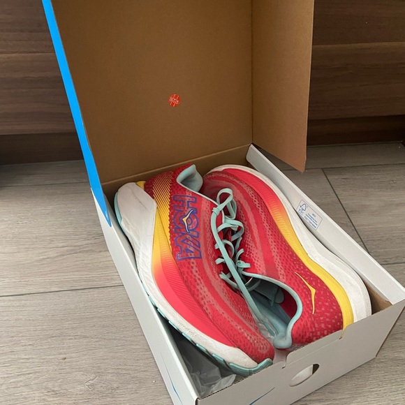 Hoka Match X - Picture 2 of 7